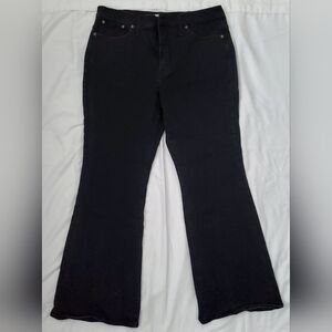 Madewell Black Flare Jeans (size 32)